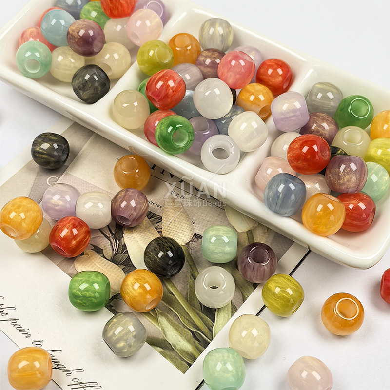 Gold-Fleck Large-Hole Resin Beads