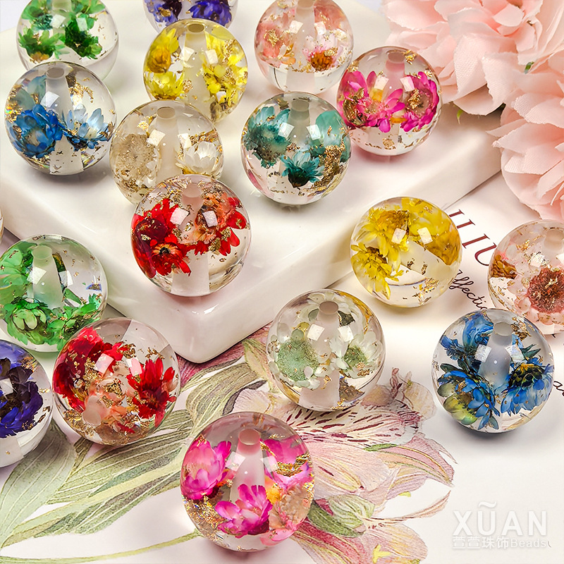 Gold-Foil Dried-Flower Round Resin Beads