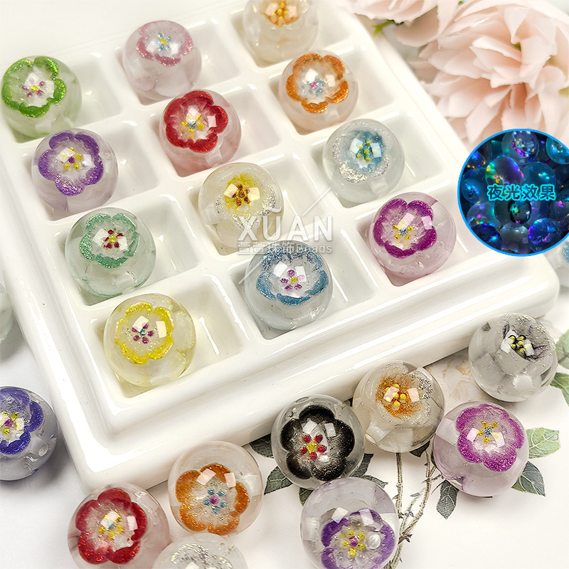 Color-Changing Glow-in-the-Dark Five-Petal Flower Resin Beads